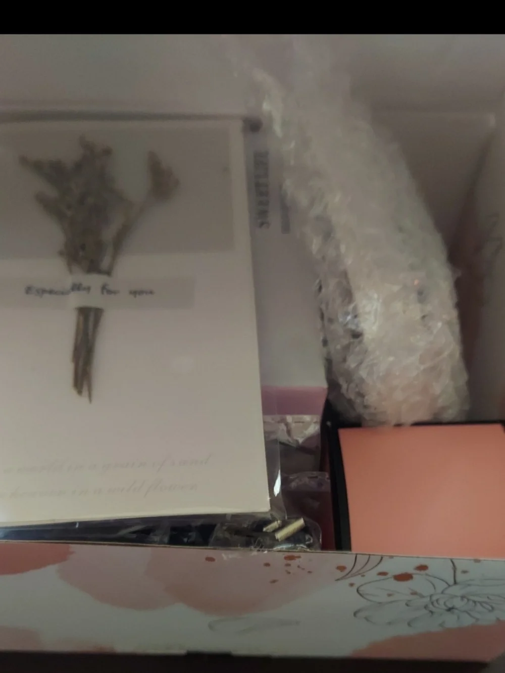 BESTIE beautiful 8 Piece Gift Set!  (NEW IN BEAUTIFUL GIFT BOX) BNWT 1 Left!